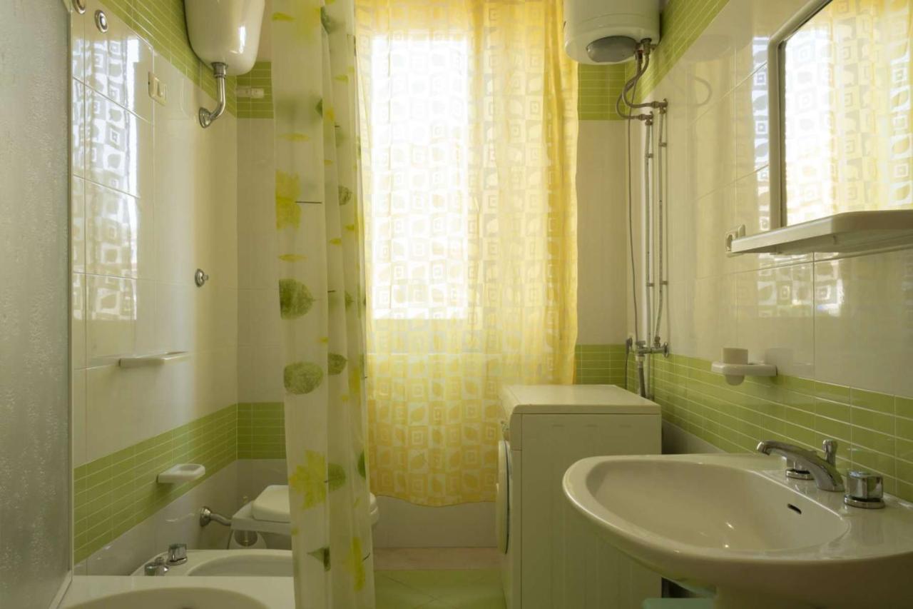Dimora Del Corso Apartment Весте Екстериор снимка