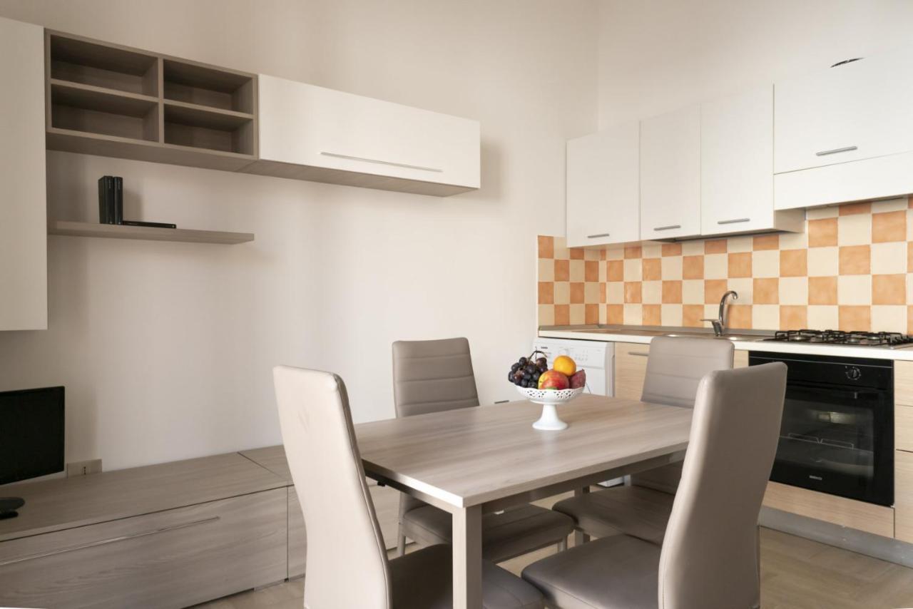 Dimora Del Corso Apartment Весте Екстериор снимка