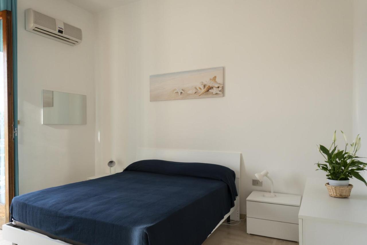 Dimora Del Corso Apartment Весте Екстериор снимка